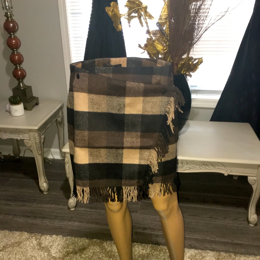 Brown and Tan Romeo and Juliet wrap skirt